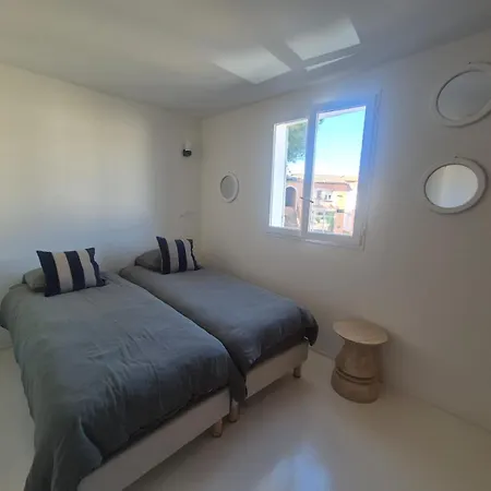 Villa La Maison Du Petit Port 8mn De St Tropez Entierement Renovee En 2025 *